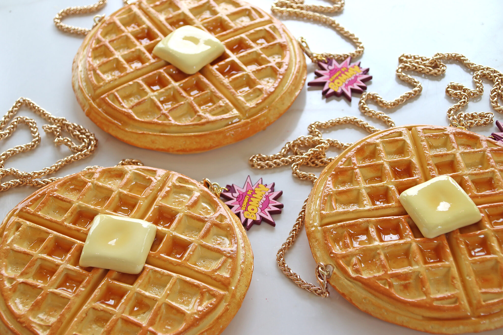 Waffle Dessert Pattern Print Leather Tote Bag main image 1