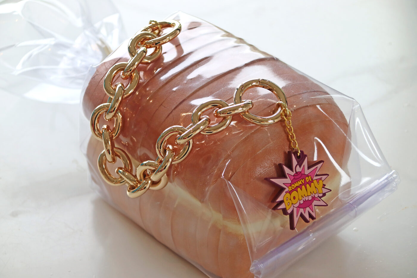 DONUT TO GO PURSE - Rommy de Bommy