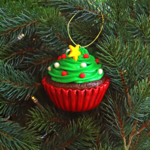 CHRISTMAS TREE CUPCAKE ORNAMENTS